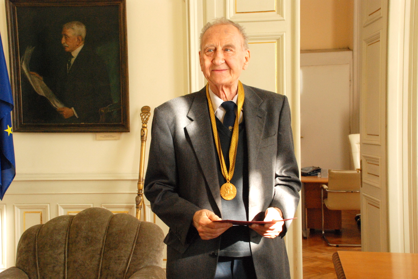 Prof. Todor Boyadzhiev Awarded Honorary Sign “Marin Drinov” with Ribbon