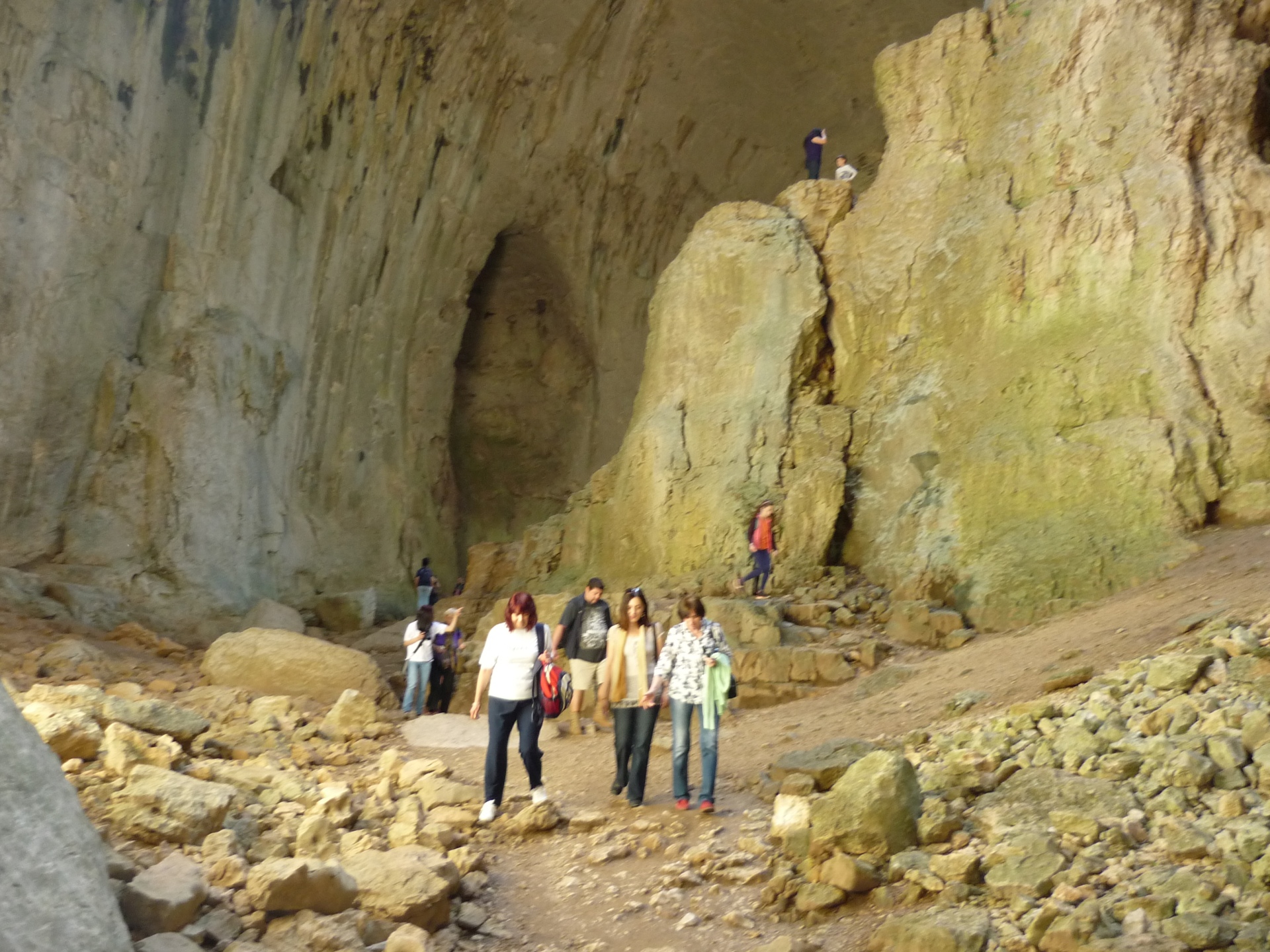 Excursion to the Prohodna Cave (God’s Eyes) on 18th May 2018